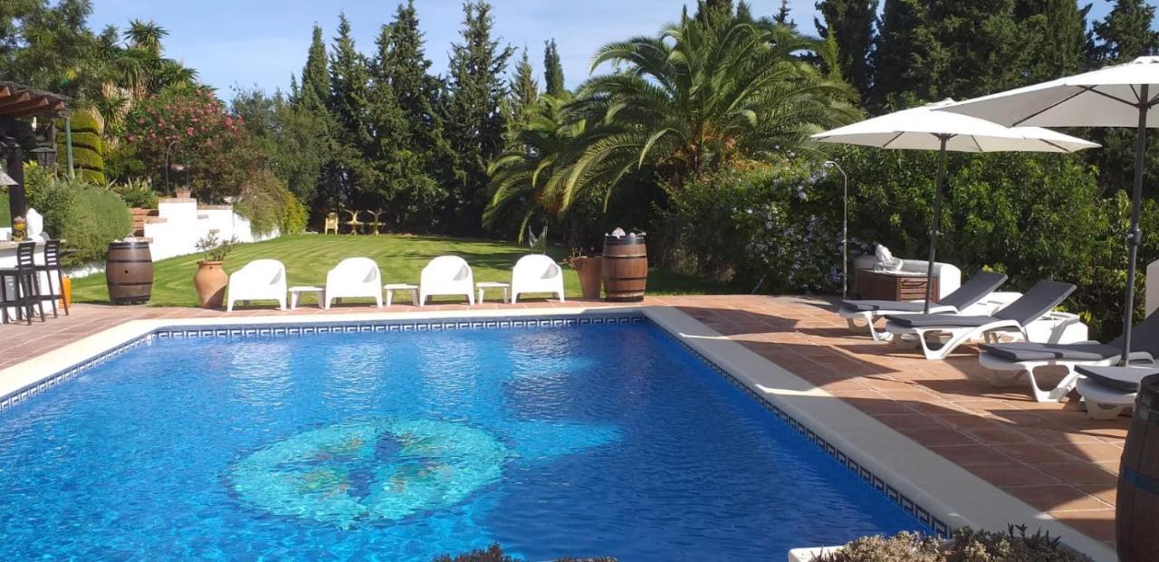 Bed and Breakfast Cortijo Andaluz à Alhaurín el Grande Extérieur photo