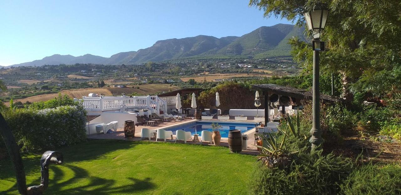 Bed and Breakfast Cortijo Andaluz à Alhaurín el Grande Extérieur photo