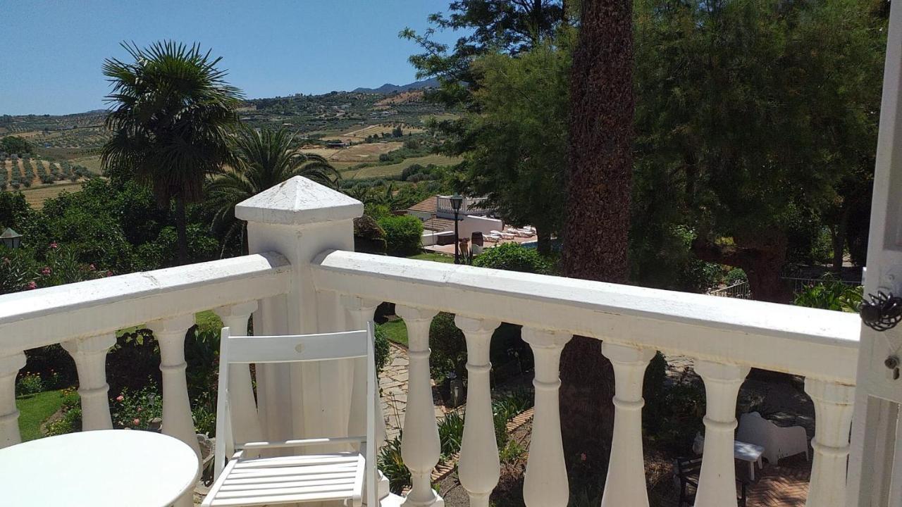 Bed and Breakfast Cortijo Andaluz à Alhaurín el Grande Extérieur photo